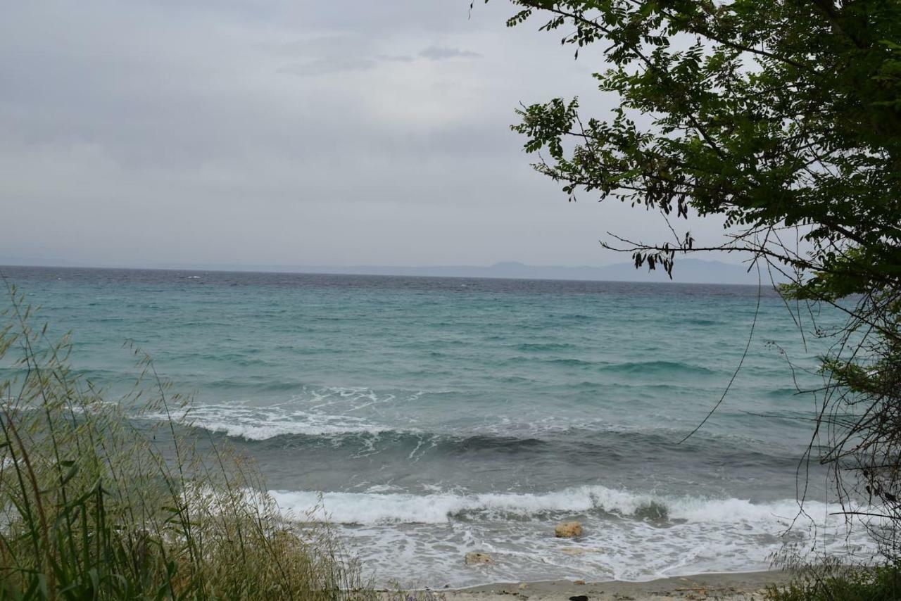 The Family Place - Cosy Double Bedroom Apartment On Beach Of Kallithea, Chalkidiki Kallithea  المظهر الخارجي الصورة